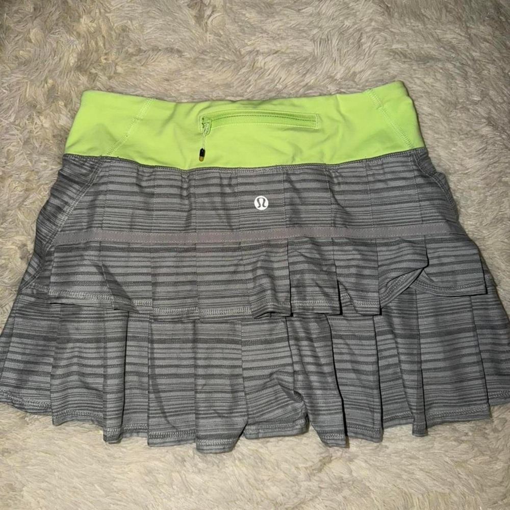 Lululemon 2 Pacesetter Skirt Silver Spoon Space Dye Clear Mint Gray Lime
